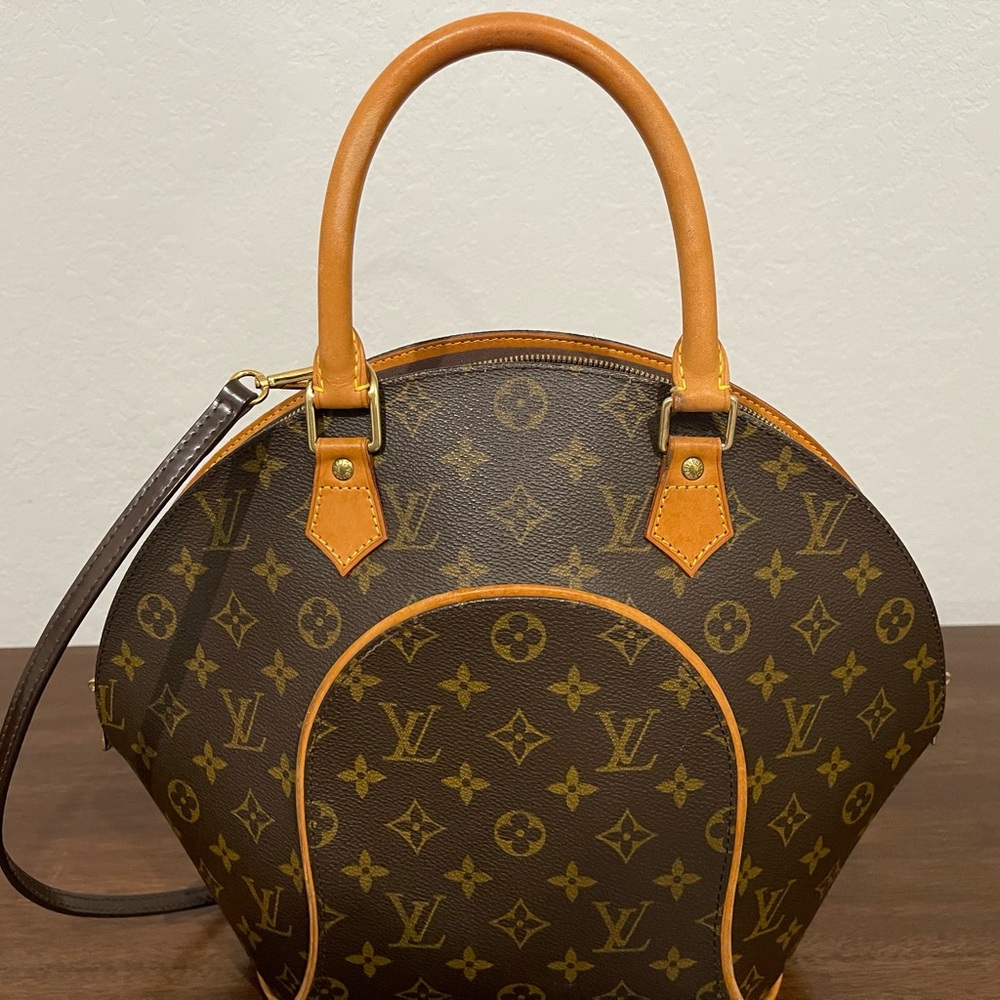 Authentic Louis Vuitton Ellipse / Satchel Bag MM medium size